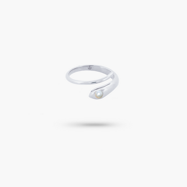 Amare Wear 925 Sterling Silver Freshwater Pearl Snake Ring