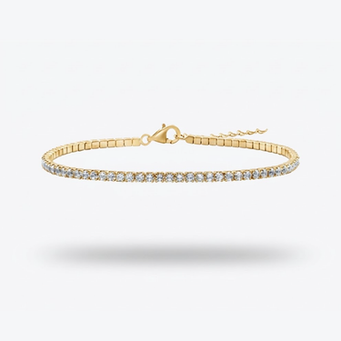 Front view of the tennis bracelet in gold filled with diamonds