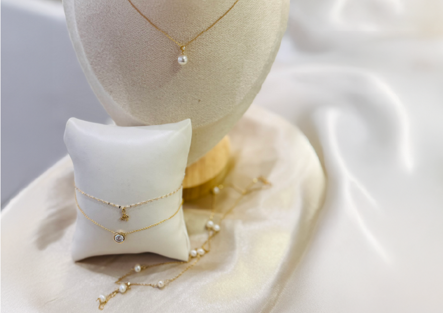 Jewelry Organization Ideas: 12 Tips for a Tangle-Free Setup