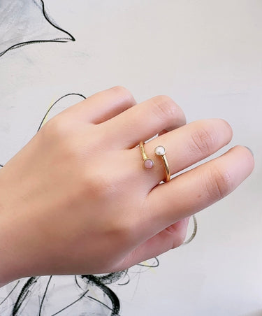 modelshot_Amare Wear Dual Pink Opal with Freshwater Pearl Coil Ring