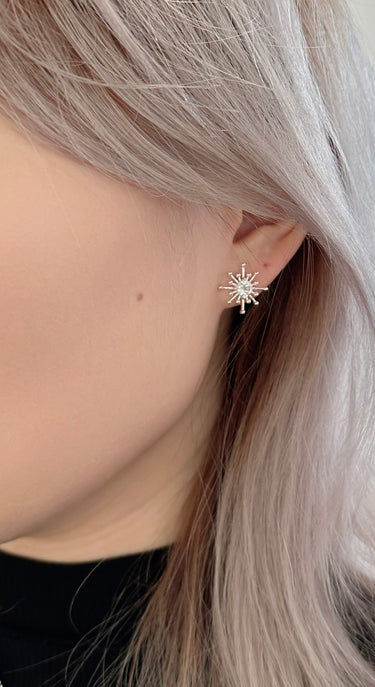 Amare Wear 925 Sterling Silver White Topaz Starburst Stud Earring