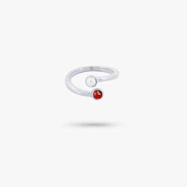 Amare Wear Dual Garnet with Freshwater Pearl Coil Ring Silver